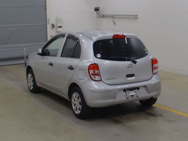 2011 NISSAN MARCH